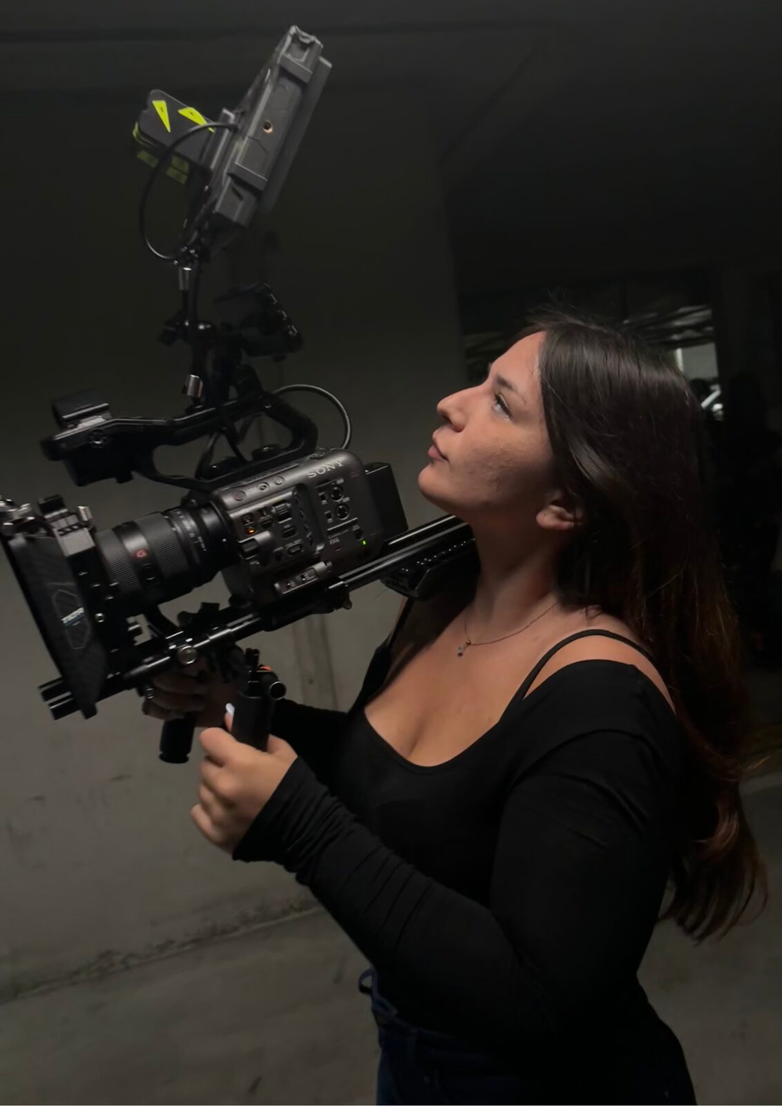 Anna Ciotti, on set